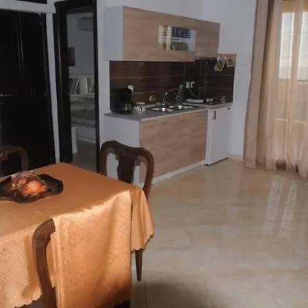 Holiday home G&g Nea Iraklia